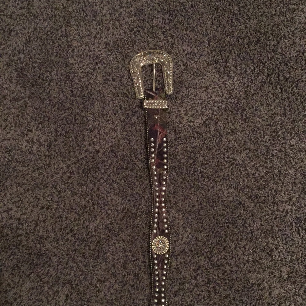 Western Rhinestoned Belt